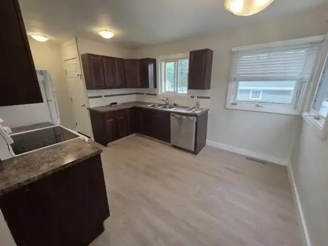 Apartment for rent in Wedgewood, Alberta