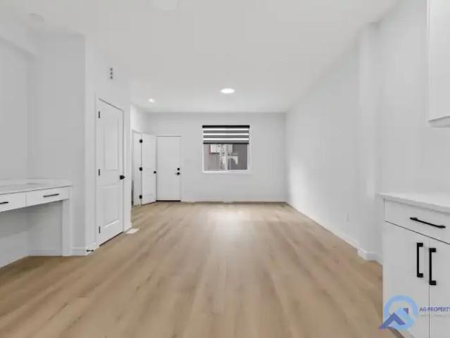 Apartment for rent in Wedgewood, Alberta