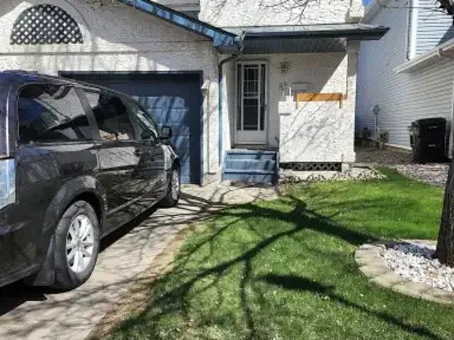 Apartment for rent in Wedgewood, Alberta