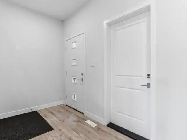Apartment for rent in Wedgewood, Alberta