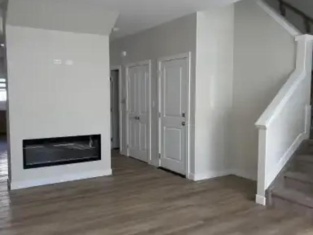 Apartment for rent in Wedgewood, Alberta