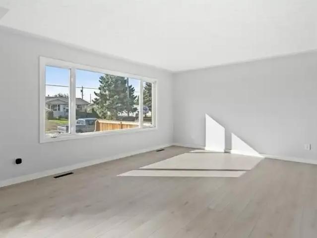 Apartment for rent in Wedgewood, Alberta