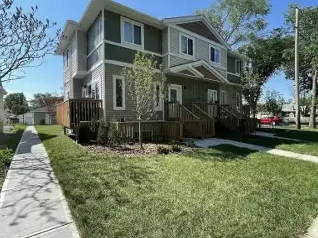 Apartment for rent in Wedgewood, Alberta