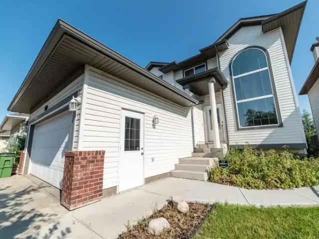 Apartment for rent in Wedgewood, Alberta