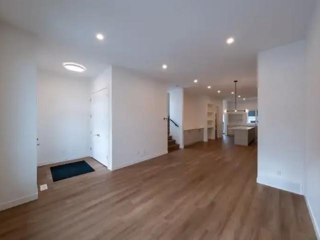 Apartment for rent in Wedgewood, Alberta