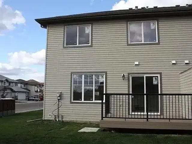 Apartment for rent in Wedgewood, Alberta