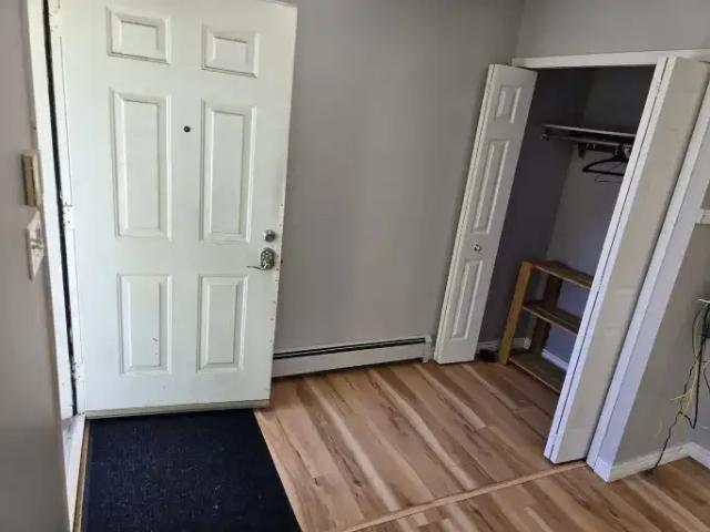 Apartment for rent in Wedgewood, Alberta