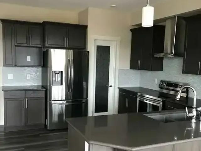 Apartment for rent in Wedgewood, Alberta