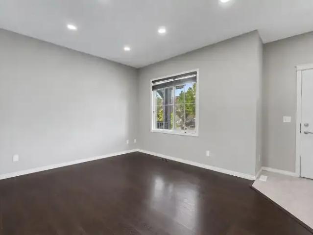 Apartment for rent in Walker, Edmonton