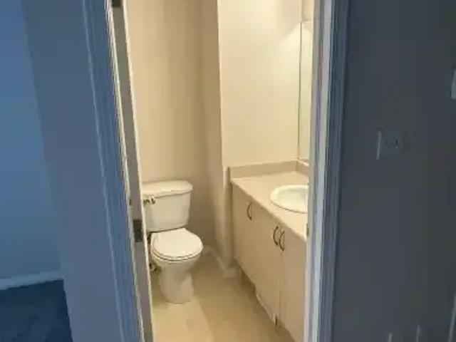 Apartment for rent in Blackmud, Edmonton