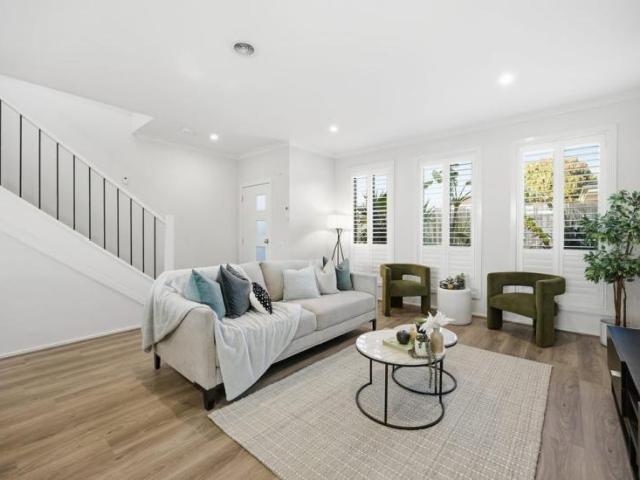 Apartment for sale in Ferntree Gully, Melbourne