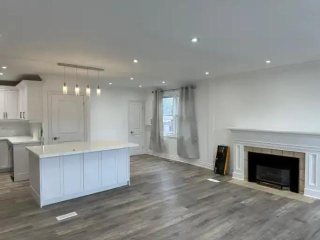 Apartment for rent in Ancaster, Ontario