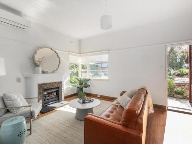 Apartment for rent in Hawthorn East, Melbourne