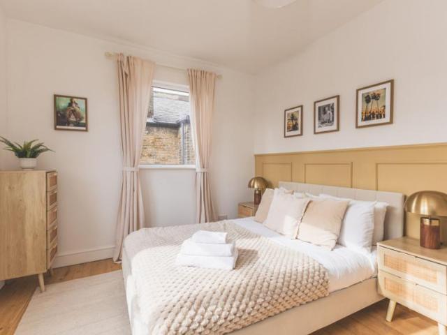 Apartment for rent in Willesden Green, Greater London