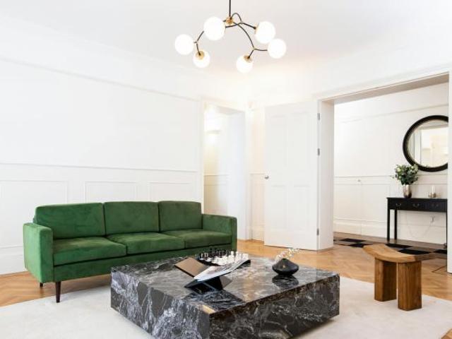 Apartment for rent in Paddington, Greater London