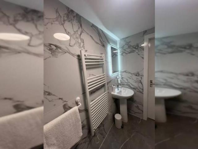 Apartment for rent in Lyons, Greater London