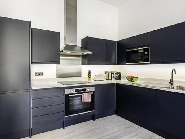 Apartment for rent in Lyons, Greater London
