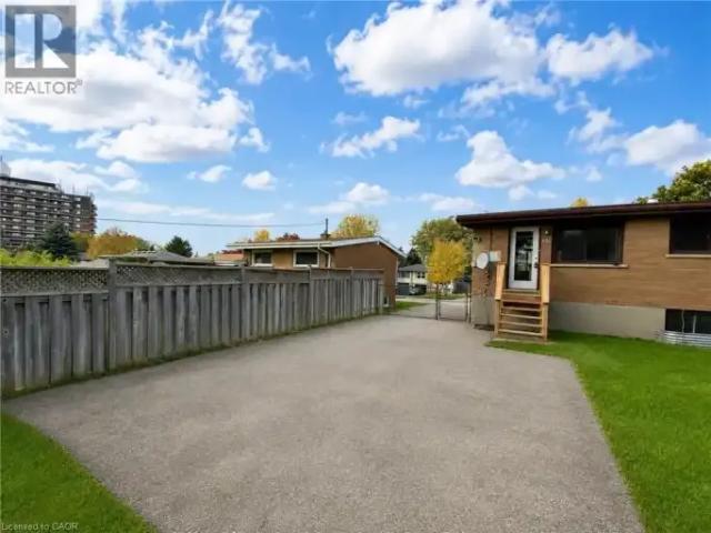 Apartment for rent in London, Southwestern Ontario
