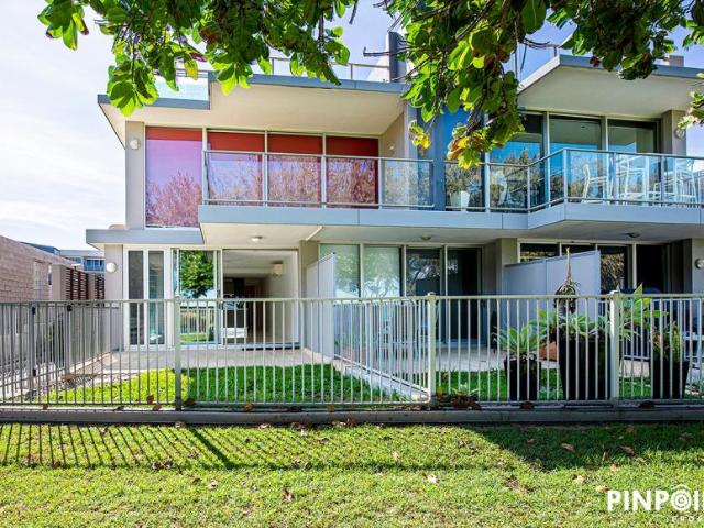 Apartment for rent in Mackay Harbour, Queensland