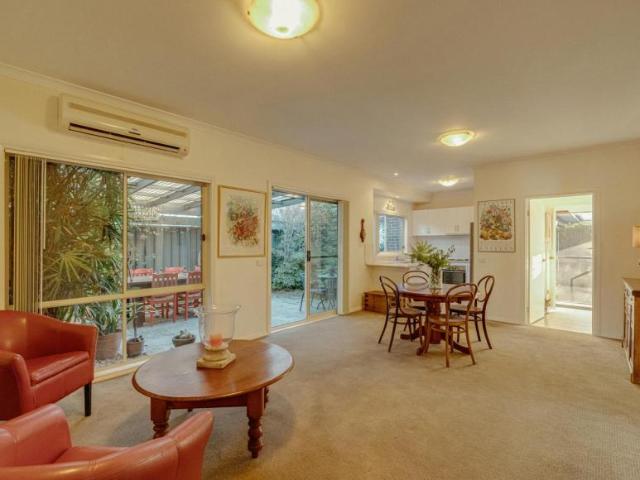 Apartment for sale in Mansfield, Shire of Mansfield