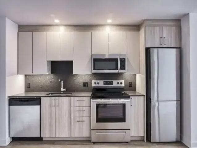 Apartment for rent in St. Leonard's, Quebec