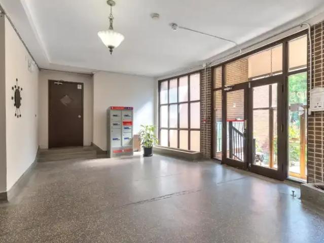 Apartment for rent in St. Leonard's, Quebec