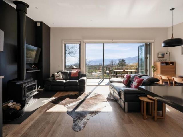 Apartment for sale in Victoria