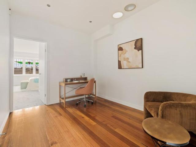 Apartment for sale in Northcote, Melbourne
