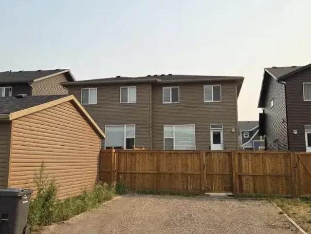 Apartment for rent in Okotoks, Alberta
