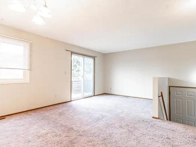 Apartment for rent in Okotoks, Alberta