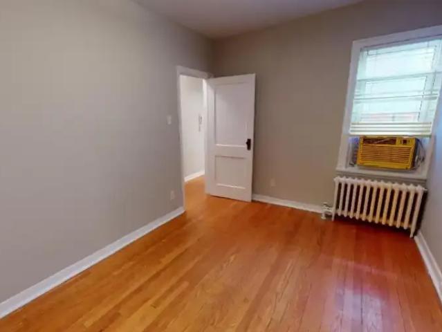 Apartment for rent in Mulhurst Bay, Ontario