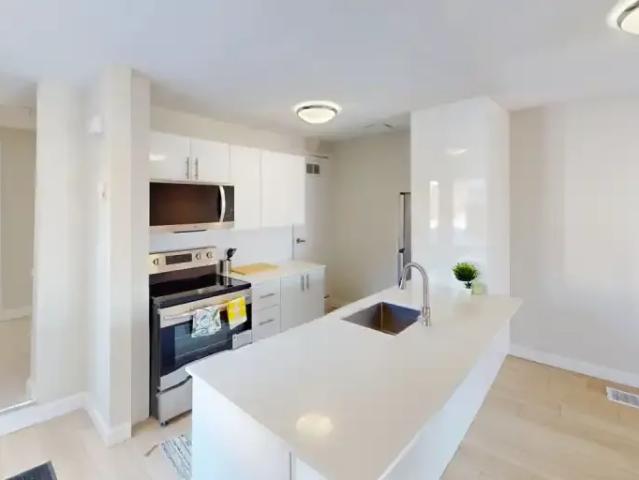 Apartment for rent in Mulhurst Bay, Ontario
