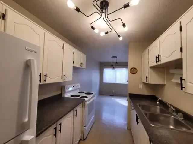 Apartment for rent in Normandeau, City of Red Deer