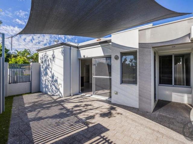 Apartment for sale in Rockingham, City of Rockingham