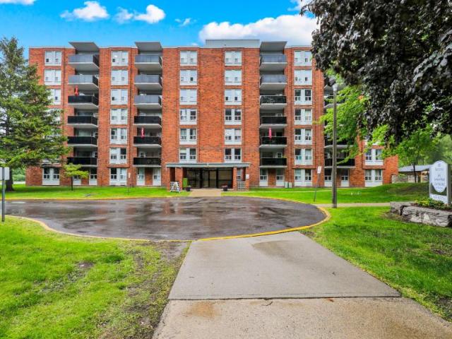 Apartment for rent in Brights Grove, Ontario