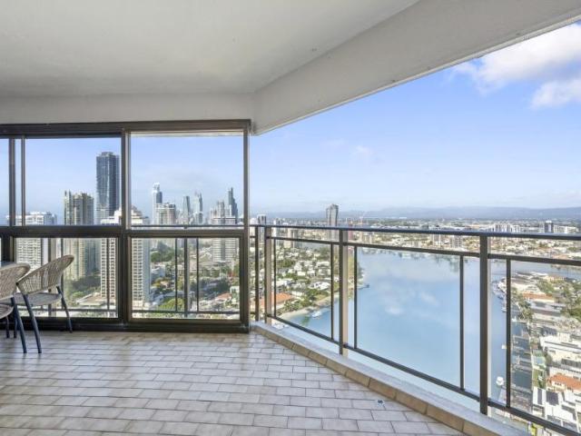 Apartment for sale in Surfers Paradise, Gold Coast City