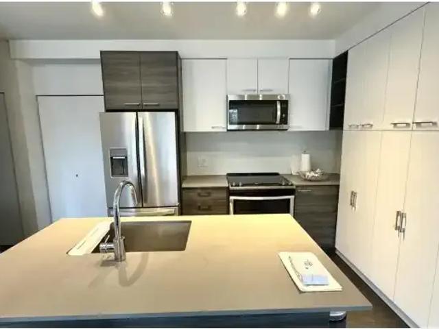Apartment for rent in Surrey, British Columbia