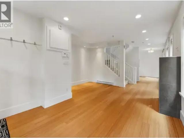 Apartment for rent in Vancouver, British Columbia