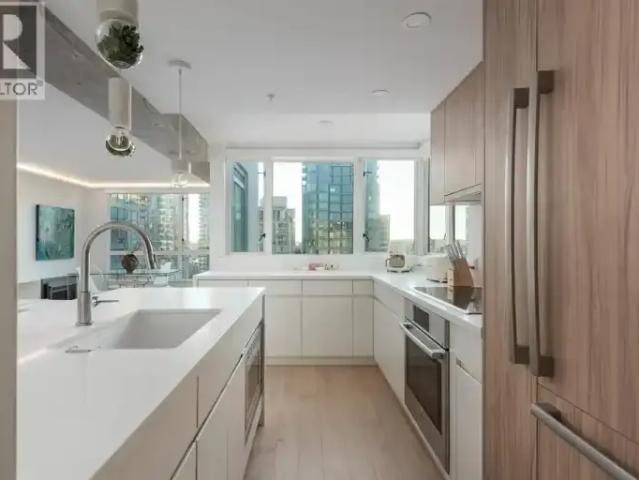 Apartment for rent in Vancouver, British Columbia