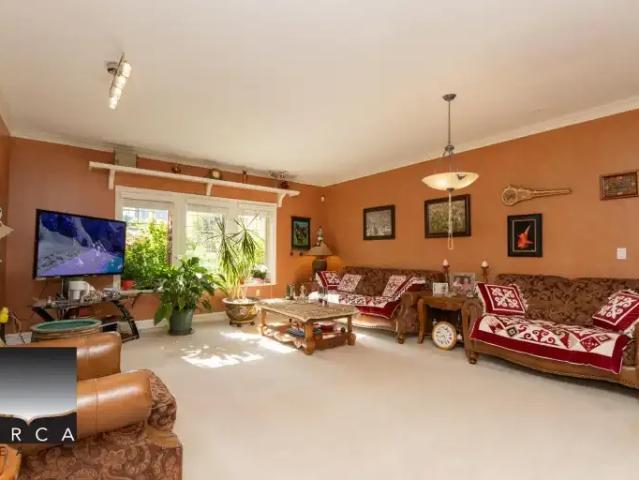 Apartment for rent in West Vancouver, British Columbia