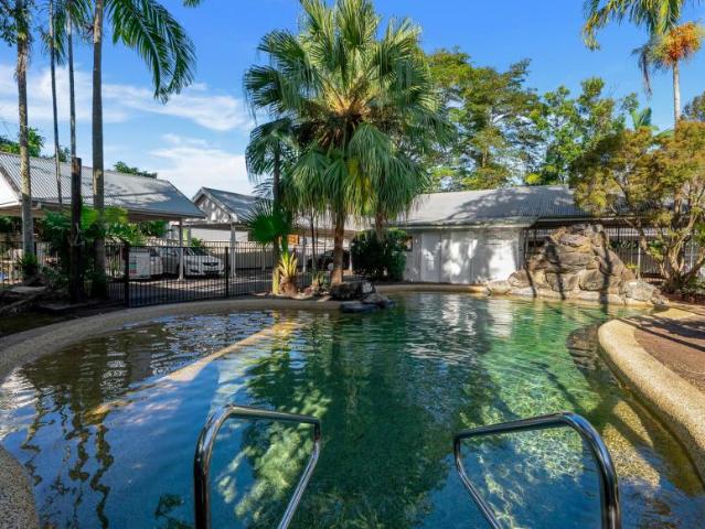 Apartment for sale in Westcourt, Cairns Regional