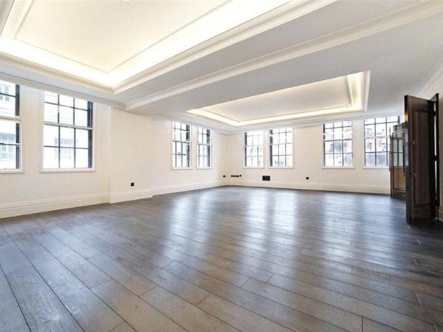 Apartment for rent in Cat Hill, England