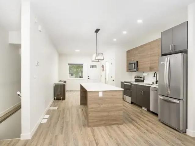 Apartment for rent in East St. Paul, Manitoba