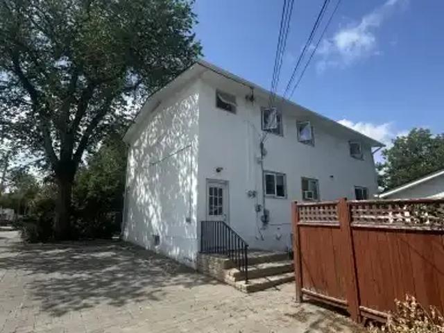 Apartment for rent in East St. Paul, Manitoba