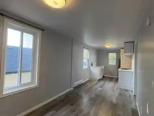 Apartment for rent in East St. Paul, Manitoba