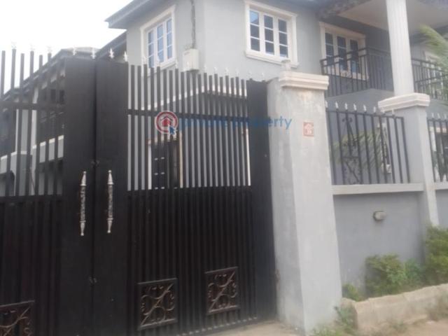 Apartment for rent in Obafemi Owode
