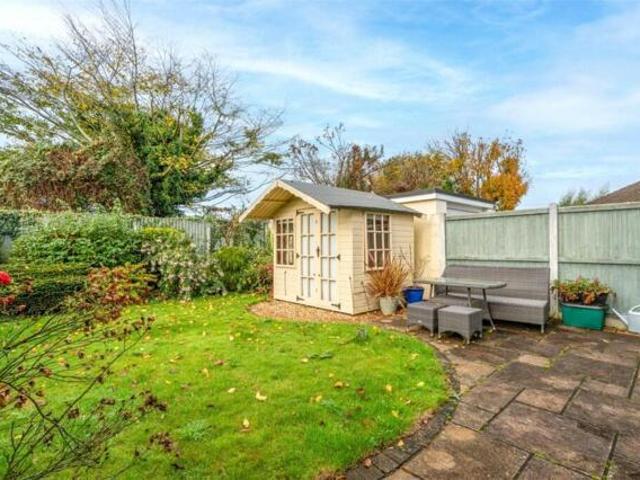Bungalow for rent in Wimborne, St Johns