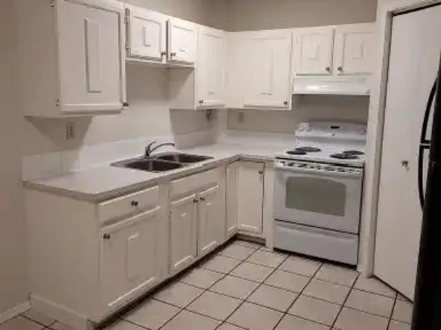 Condo for rent in Northwest, Alberta