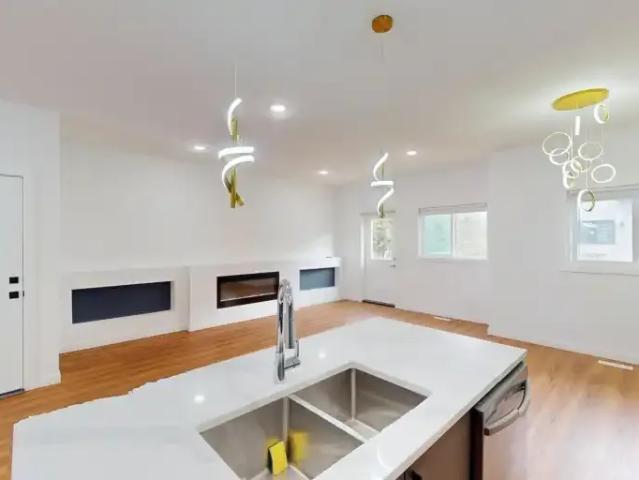 Condo for rent in Wedgewood, Alberta