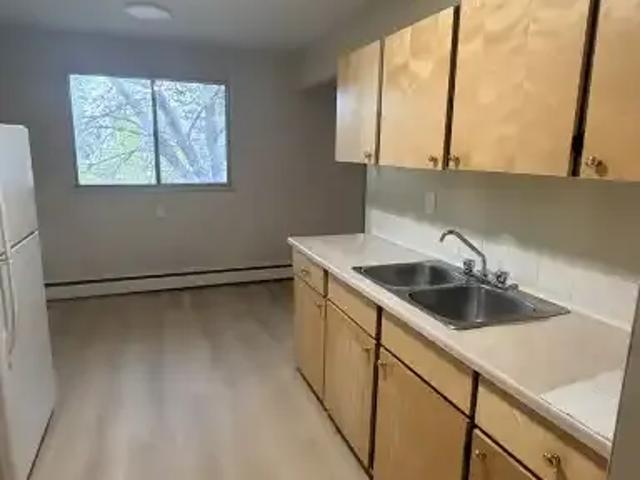 Condo for rent in Mill Creek South, Edmonton